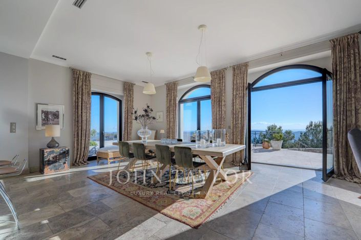 Image No.9-Maison de 5 chambres à vendre à Grasse