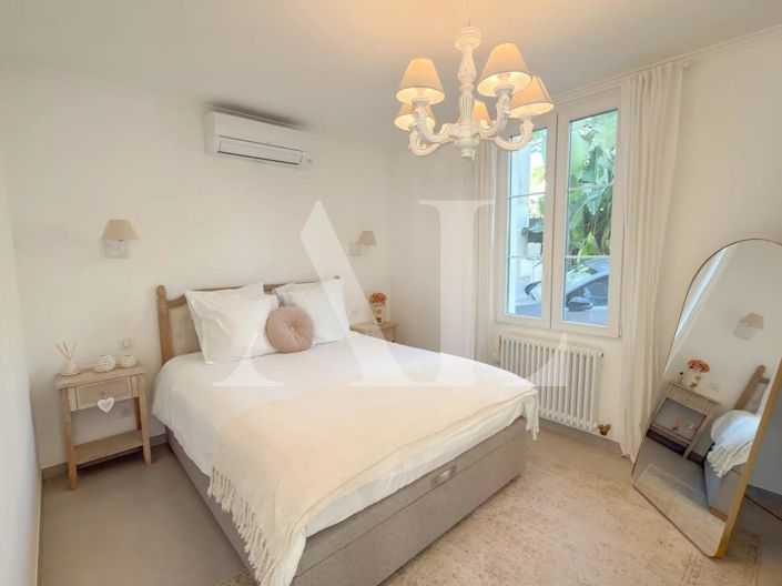 Image No.9-3 Bed House for sale