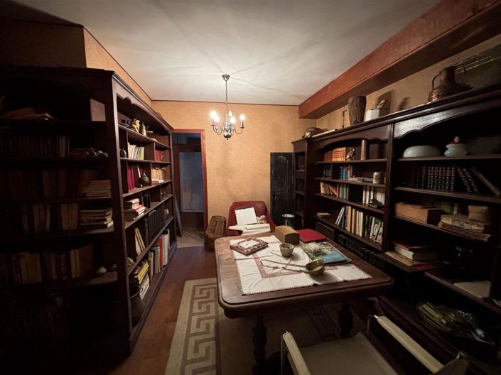 Image No.13-5 Bed House for sale