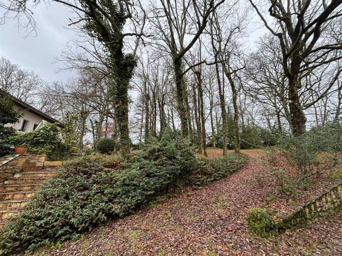 Image No.2-5 Bed House for sale