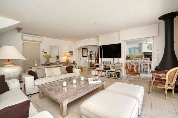 Image No.5-4 Bed Apartment for sale