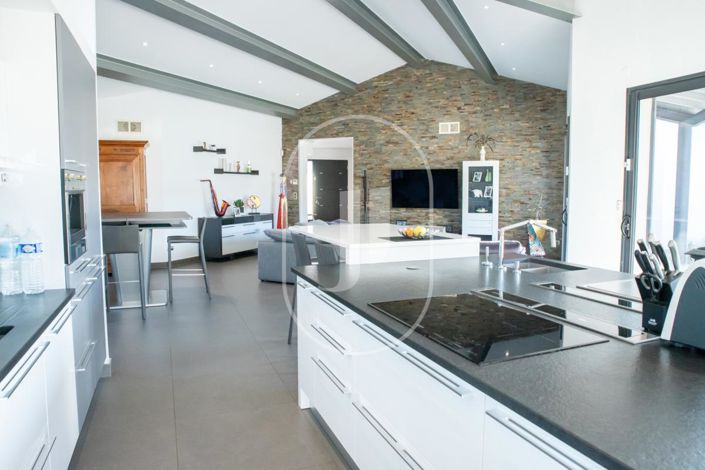 Image No.7-Maison de 3 chambres à vendre à Uchaux