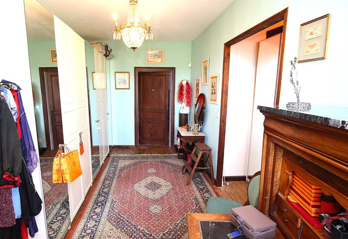 Image No.28-5 Bed House for sale