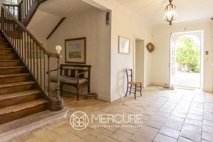 Image No.2-5 Bed House for sale