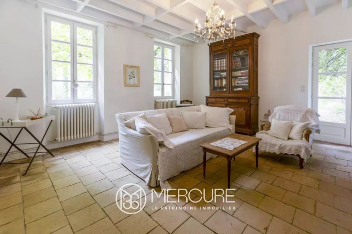 Image No.5-5 Bed House for sale