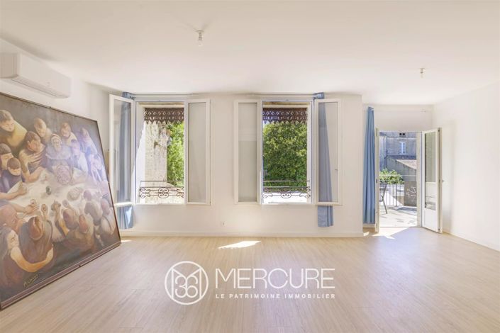 Image No.8-2 Bed House for sale