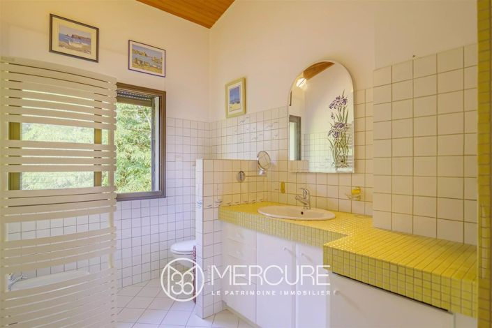 Image No.10-4 Bed House for sale