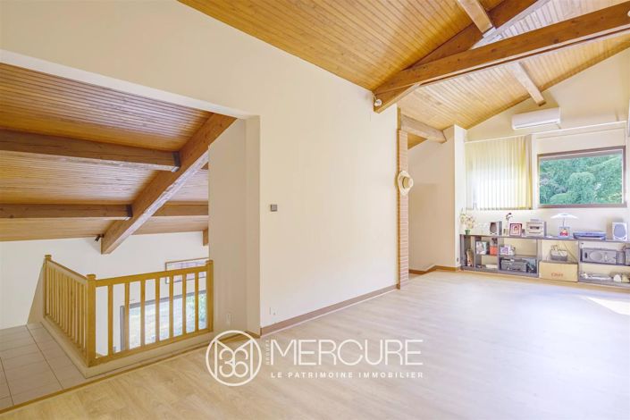 Image No.9-4 Bed House for sale