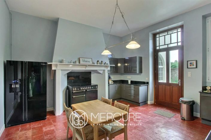 Image No.5-6 Bed House for sale