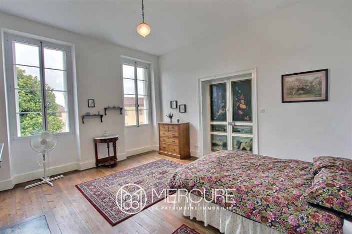 Image No.7-6 Bed House for sale