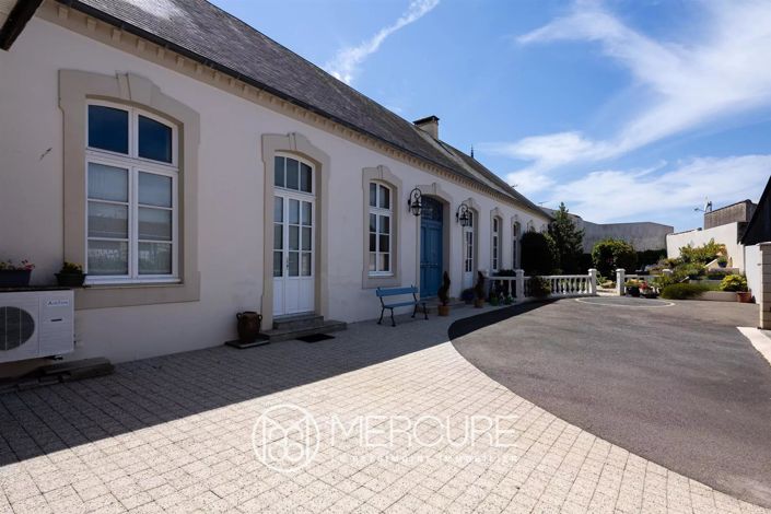 Image No.3-4 Bed House for sale