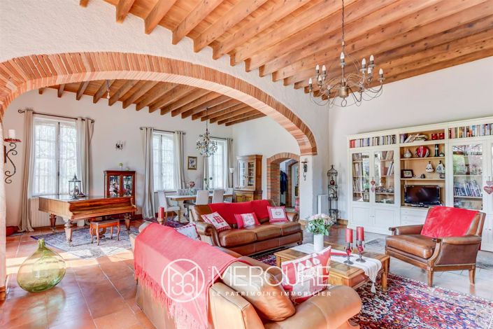 Image No.29-6 Bed House for sale