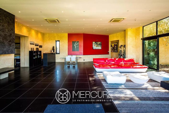 Image No.14-6 Bed House for sale