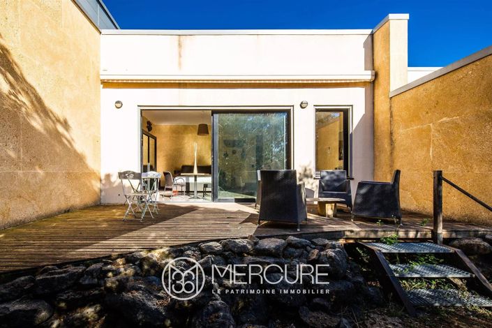 Image No.20-6 Bed House for sale