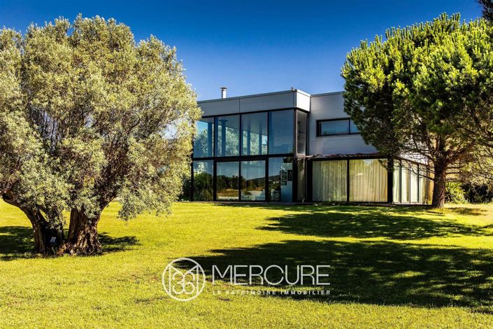 Image No.21-6 Bed House for sale