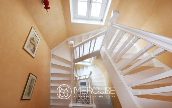 Image No.10-5 Bed House for sale