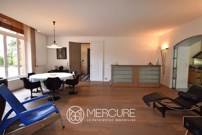 Image No.11-5 Bed House for sale