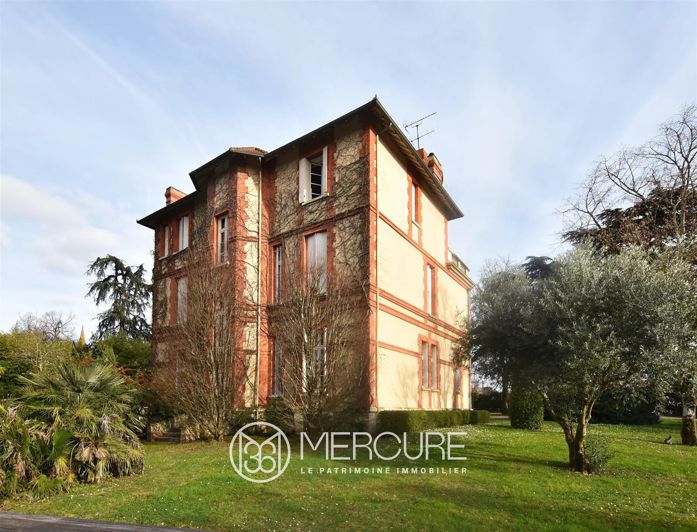 Image No.2-5 Bed House for sale