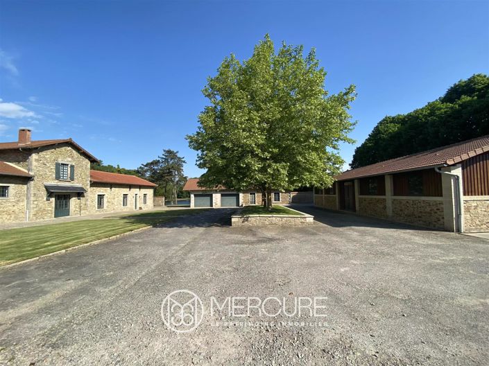 Image No.10-7 Bed House for sale