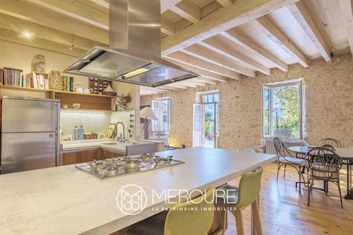 Image No.5-5 Bed House for sale