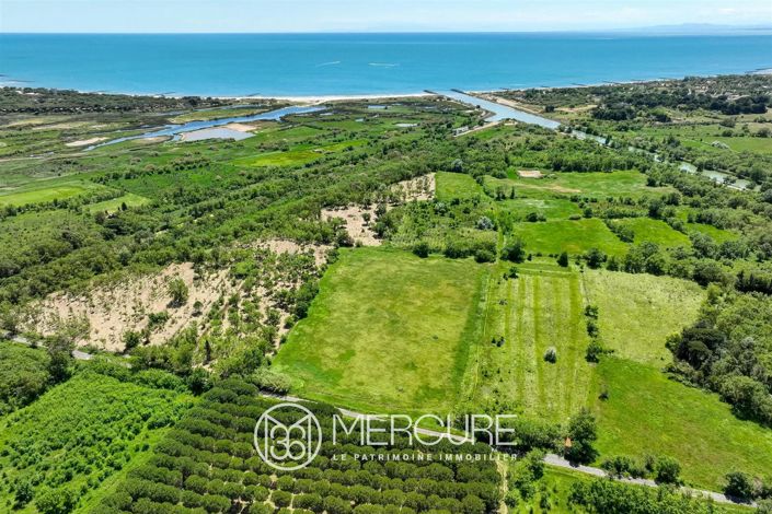 Image No.17-7 Bed House for sale