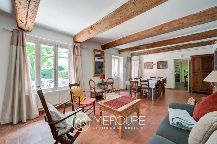 Image No.7-7 Bed House for sale