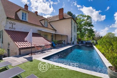 1 - Charroux, House