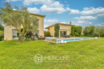 1 - Castelnau-d'Estrétefonds, House