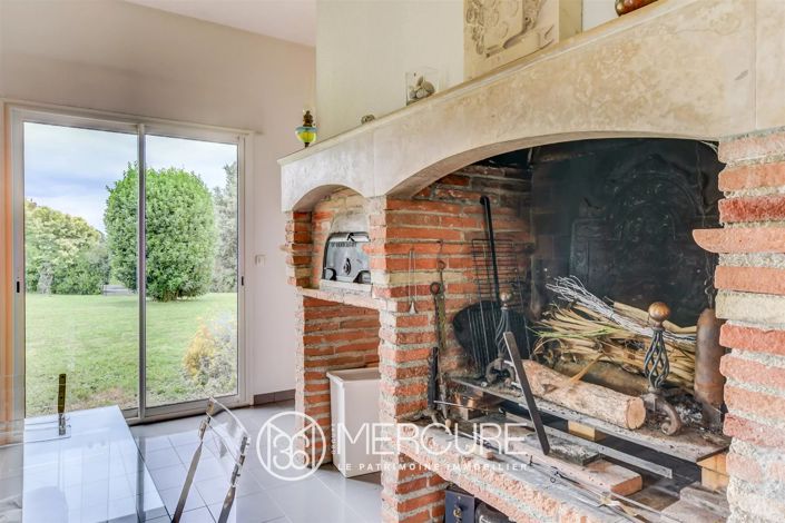 Image No.22-4 Bed House for sale