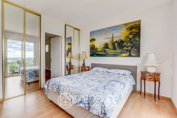 Image No.27-4 Bed House for sale