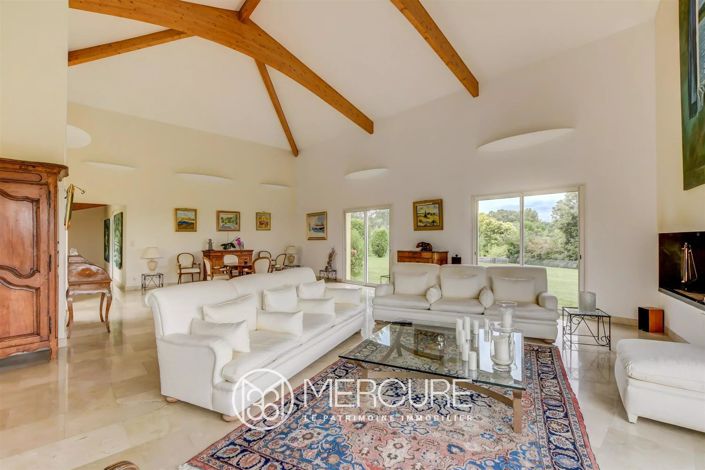 Image No.7-4 Bed House for sale