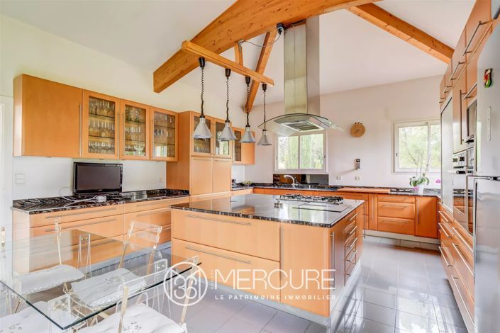 Image No.7-4 Bed House for sale