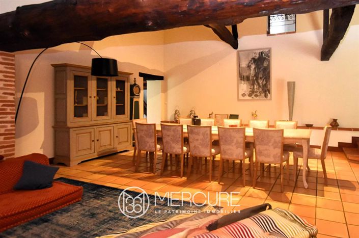 Image No.5-5 Bed House for sale