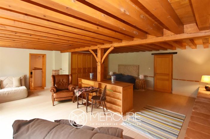 Image No.9-5 Bed House for sale