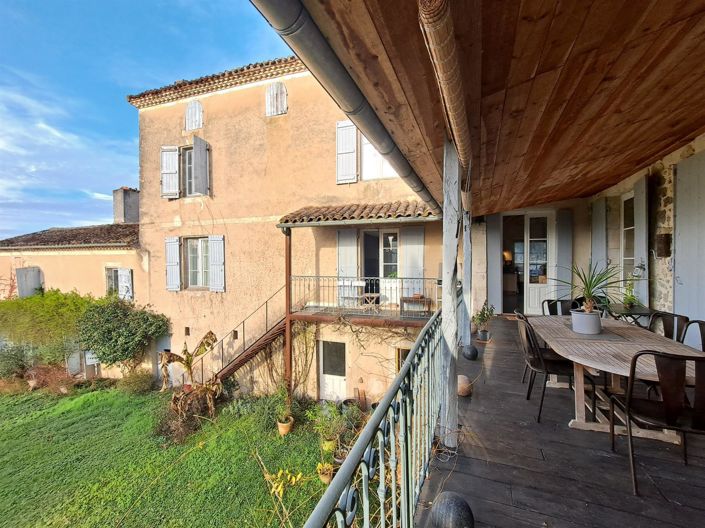 Image No.3-4 Bed House for sale