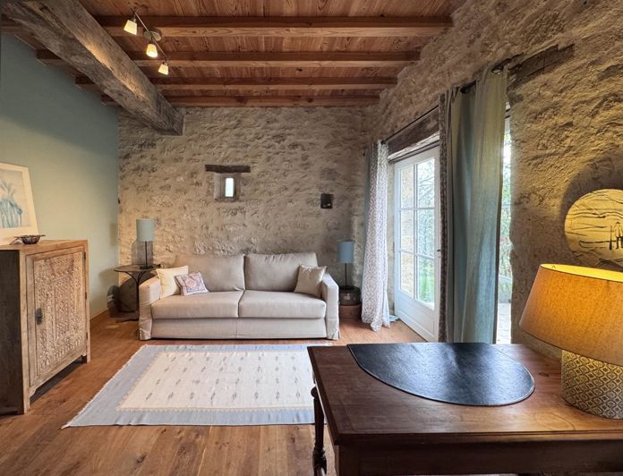 Image No.21-5 Bed Property for sale