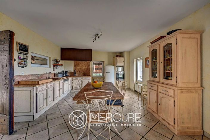 Image No.9-9 Bed House for sale