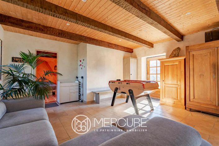 Image No.8-4 Bed House for sale