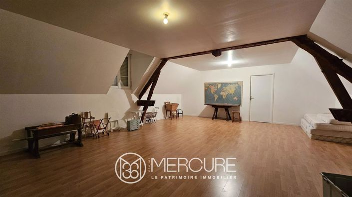 Image No.9-6 Bed House for sale