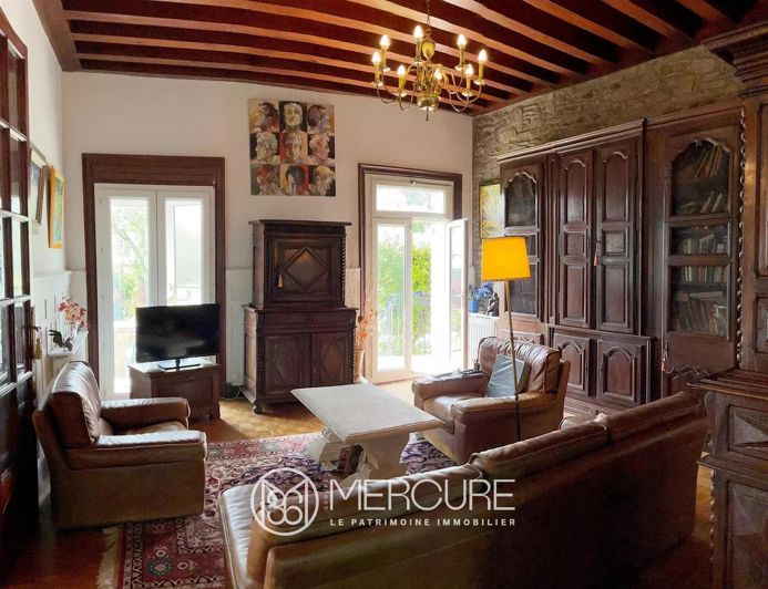 Image No.3-5 Bed House for sale