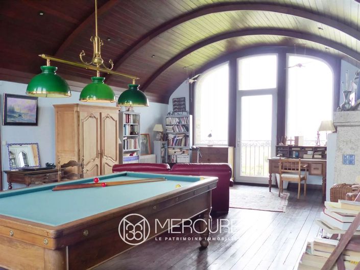 Image No.7-5 Bed House for sale