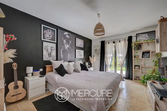 Image No.7-4 Bed House for sale