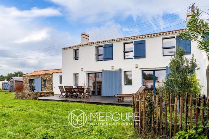 Image No.2-4 Bed House for sale