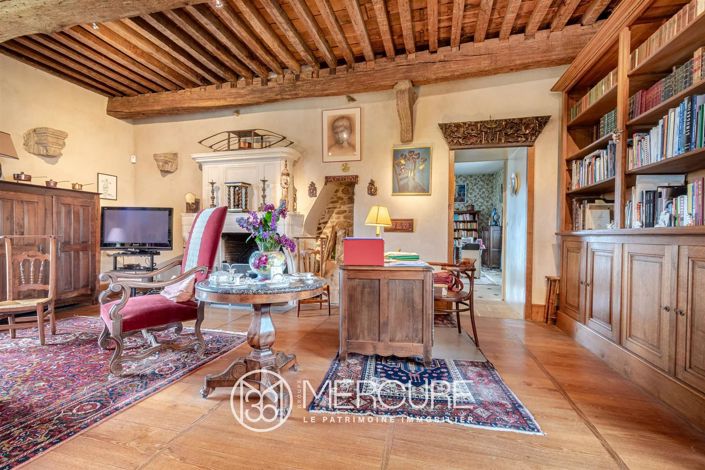 Image No.5-5 Bed House for sale