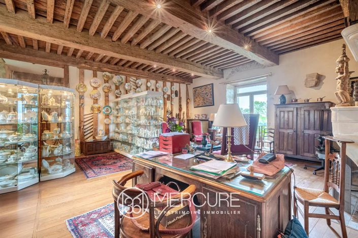 Image No.6-5 Bed House for sale