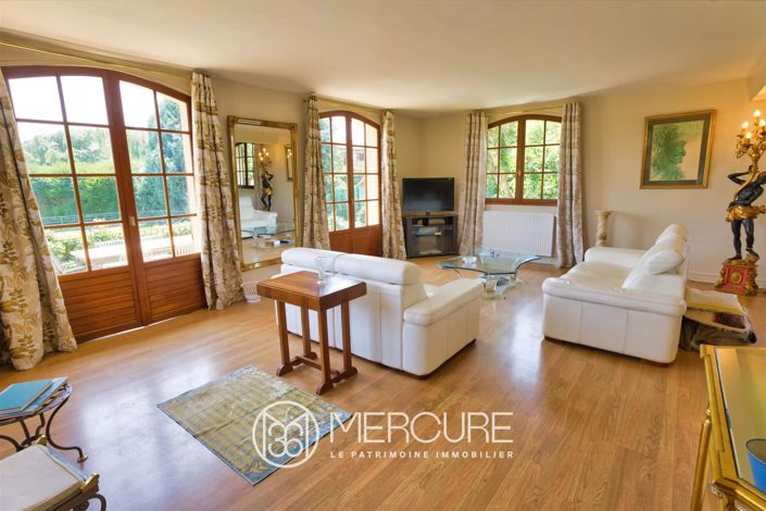 Image No.4-4 Bed House for sale