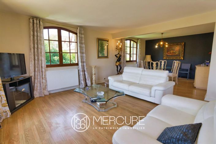 Image No.5-4 Bed House for sale