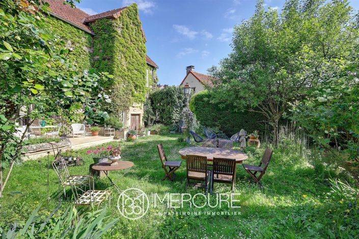 Image No.11-5 Bed House for sale