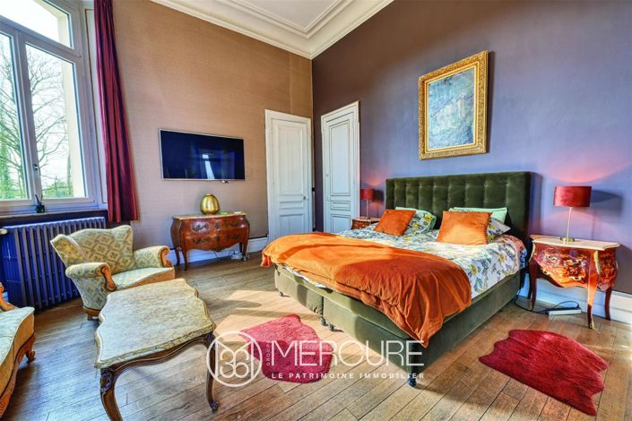 Image No.11-10 Bed House for sale