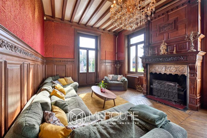 Image No.4-10 Bed House for sale